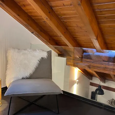Apartment Lo Attic De Sort