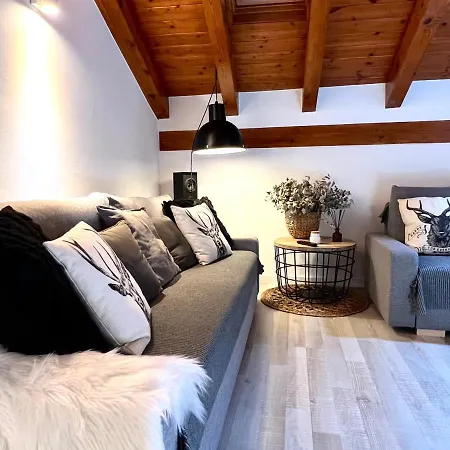 Apartment Lo Attic De *