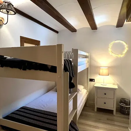 Apartment Lo Attic De Sort