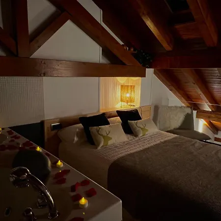Apartment Lo Attic De