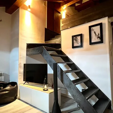 Apartment Lo Attic De *