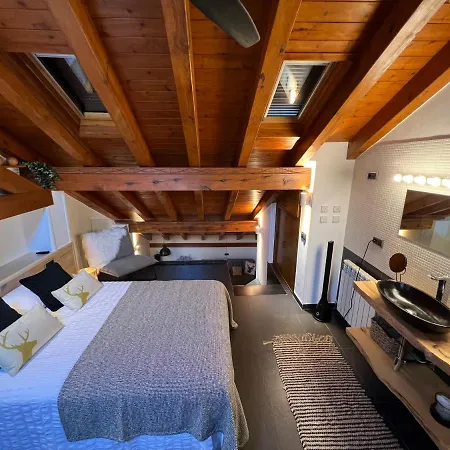 Lo Attic De